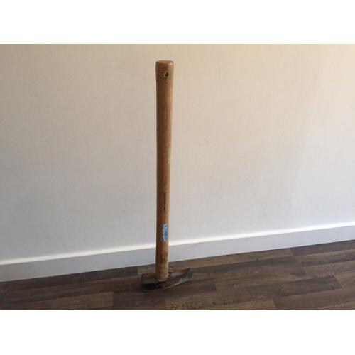 Large Splitting Axe
