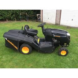 Mcculloch ride on mower like new 2015 model