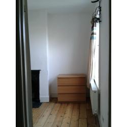 One Double Room and One Single Room to Rent in Redfield