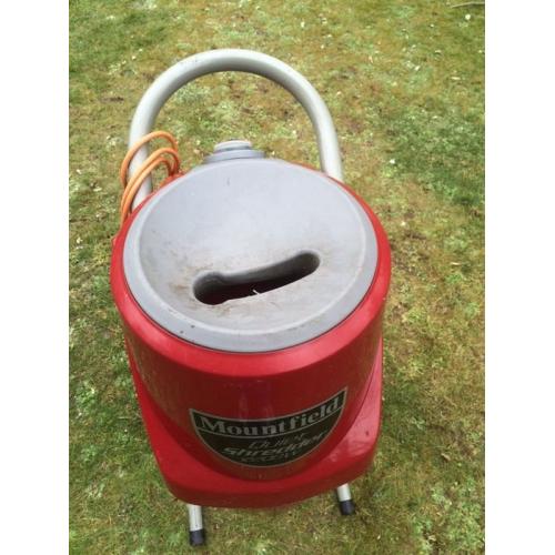 Garden shredder