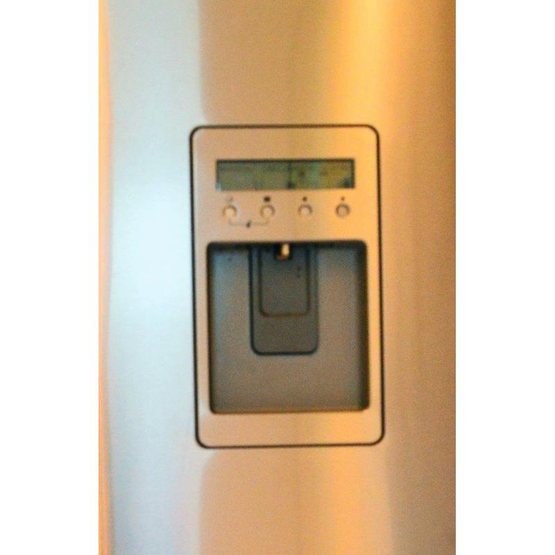 FISHER AND PAYKEL fridge freezer,