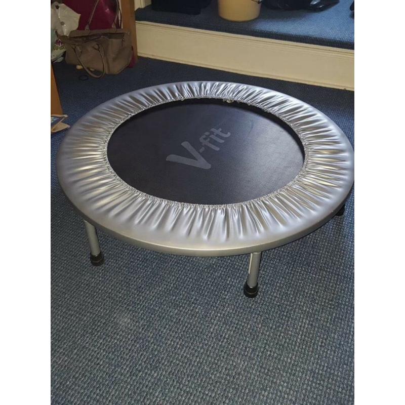 V-Fitness Trampoline / Trampette