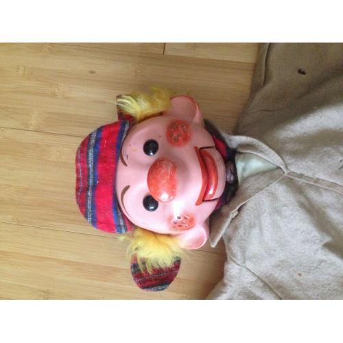 Pelham puppet Oogie