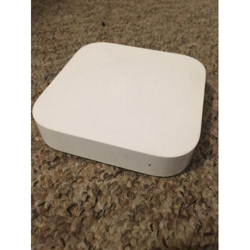 Apple Airport Express AirPlay Music
