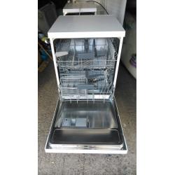 Bosch dishwasher reduced for quick sale