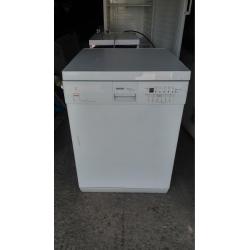 Bosch dishwasher reduced for quick sale