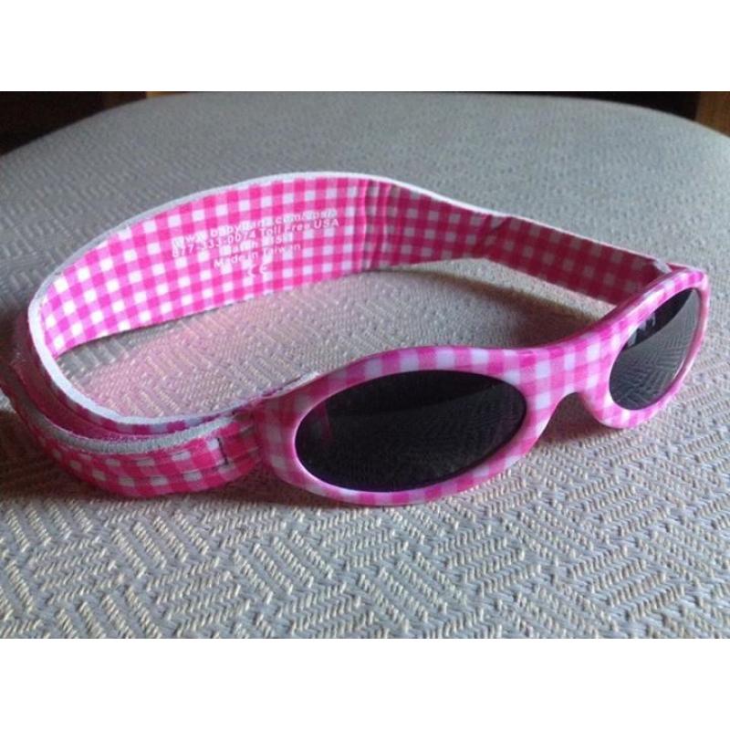 BabyBanz Adventurer Sunglasses - Pink Gingham