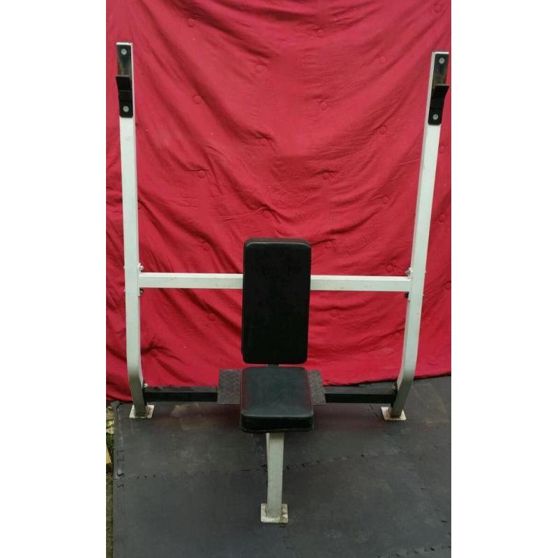 Olympic Shoulder press and leg press