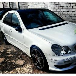 Car vehicle vinyl wrapping service from 1 panel to full car wrap