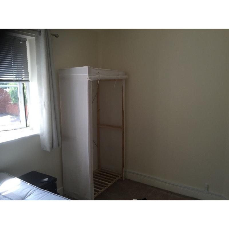 Double room to rent in Rayleigh