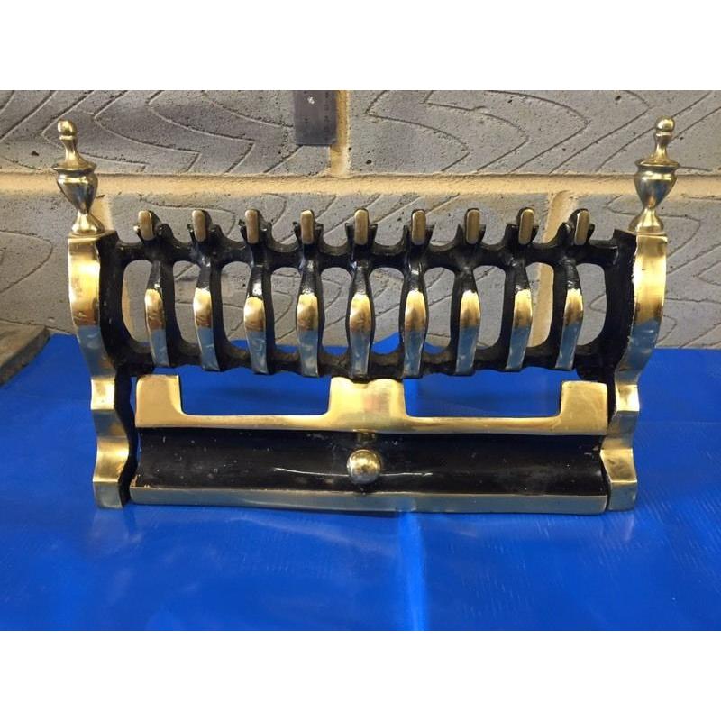 Fireplace guard front