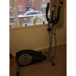 Cross trainer