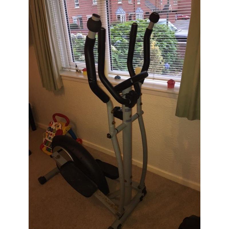 Cross trainer