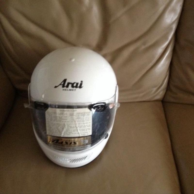 ARAI White Motorbike Helmet Size Small BRAND NEW