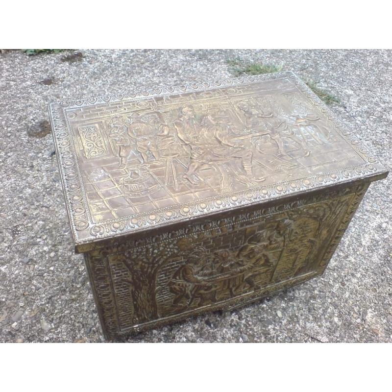 VICTORIAN EMBOSSED BRASS COVERED STEEL LOG BOX