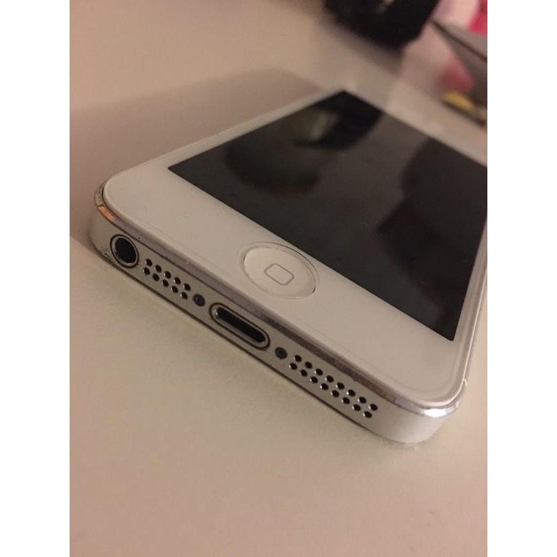 iPhone 5 16gb EE network fully working
