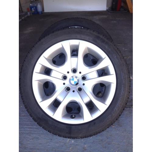 Genuine BMW Winter wheels with tyres 225/50 R17. Set of 4.