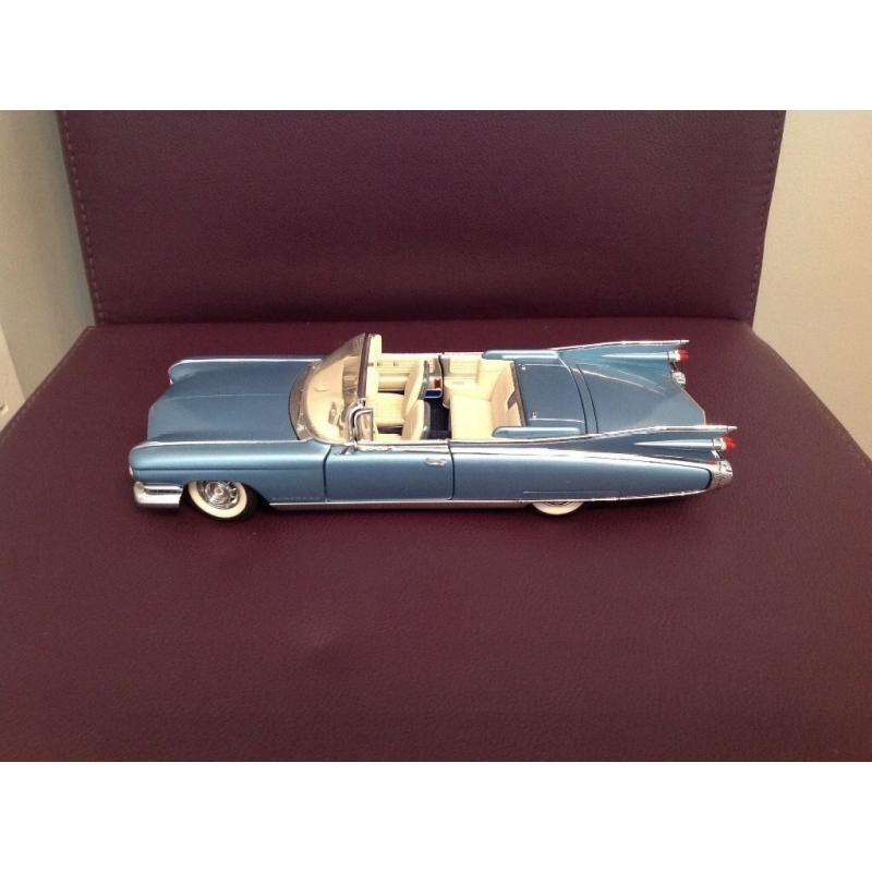 Franklin Mint Blue 1959 Cadillac Eldorado Biarritz 1:24
