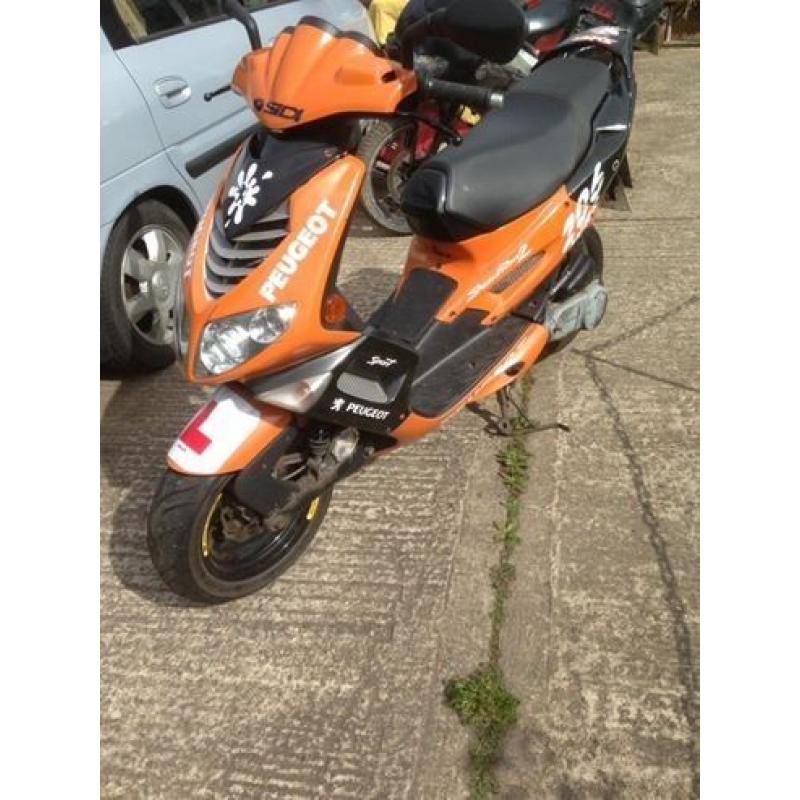 2009 PEUGEOT SPEEDFIGHT 50CC, DD..LC..SPARES OR REPAIR BUT DOES RUN AND RIDE..CALLS ONLY..