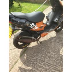 2009 PEUGEOT SPEEDFIGHT 50CC, DD..LC..SPARES OR REPAIR BUT DOES RUN AND RIDE..CALLS ONLY..
