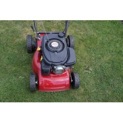 sanli self propelled petrol lawn mower model LSP 420 S4A