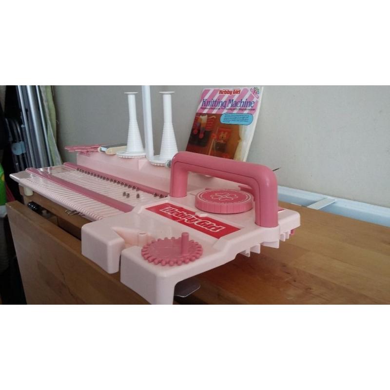 Tomy knitting machine Age 8 to adult (Pink) Hobby Girl