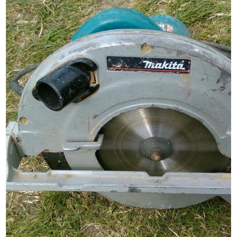 Makita 5903 circular saw