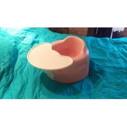 Pink bumbo chair