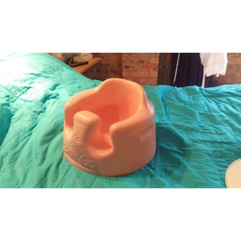 Pink bumbo chair