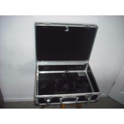 Strong metal lockable storage case, sturdy construction & lockable
