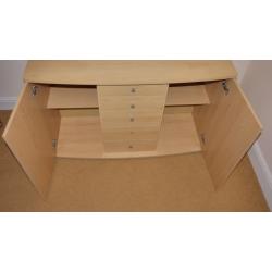Chest of drawers unit with cupboard for bedroom or lounge use