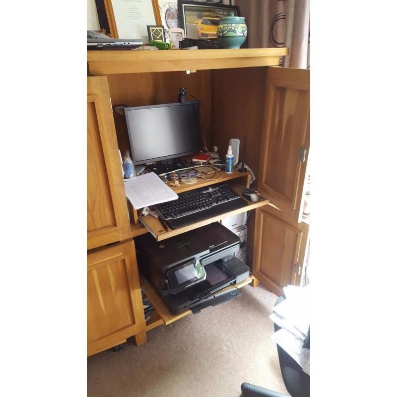 Oak-Computer-Cabinet