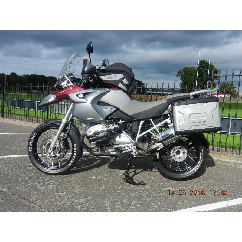 R1200GS 2005 (Head turner - adventure wheels, seats & other extras)