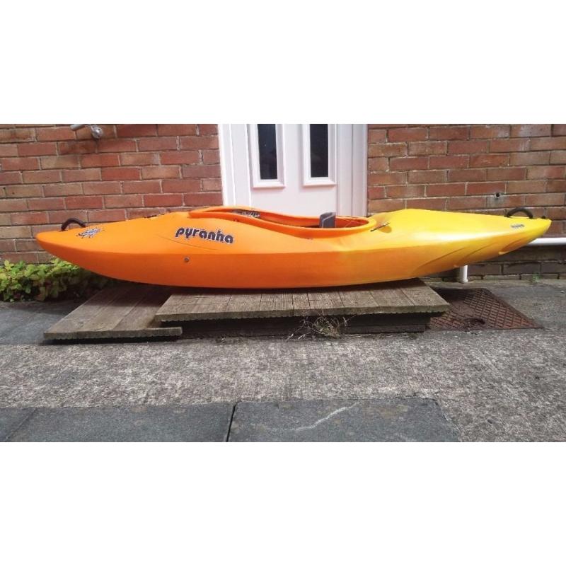 PYRANHA H3 255 Kayak with equipment