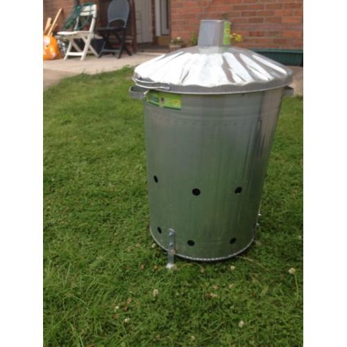 Garden waste burning bin