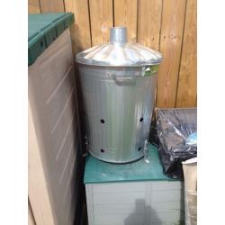 Garden waste burning bin