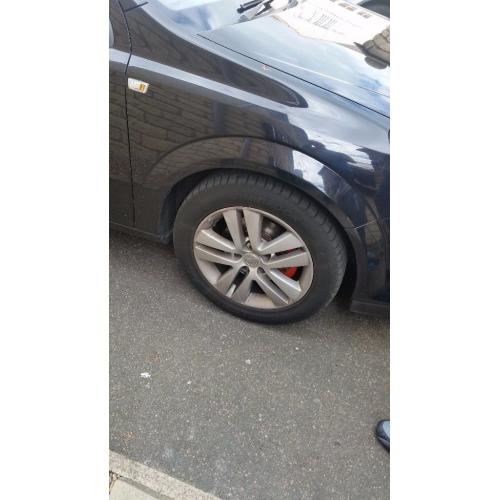 Set of 4, 16" vauxhall alloy wheels