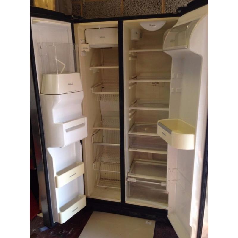 Whirlpool side by side American fridge freezer S20BRSB21