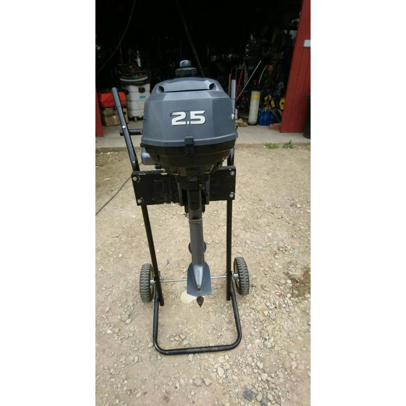 Yamaha 2.5hp 4 stroke outboard engine