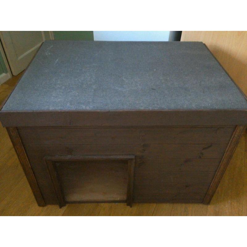 Dog kennel