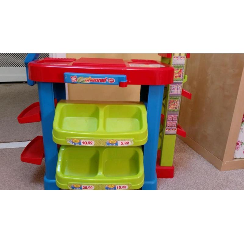 Toy shop