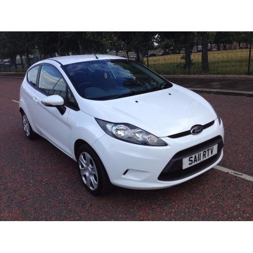 2011 Ford fiesta 1.2 , finance from 30 a week , mot - March 2017 , service history,corsa,clio,207