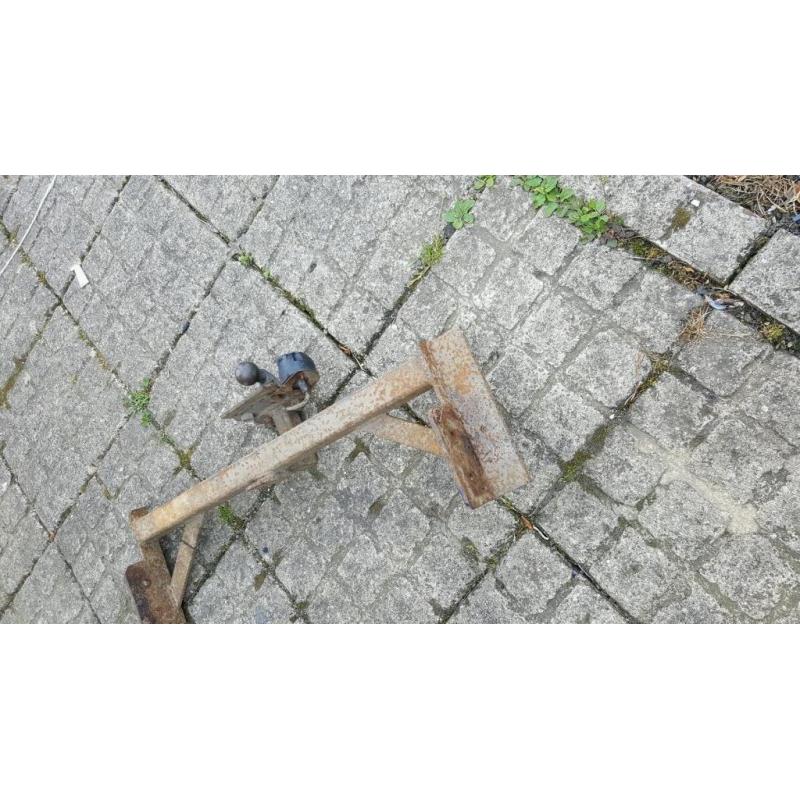 Transit towbar