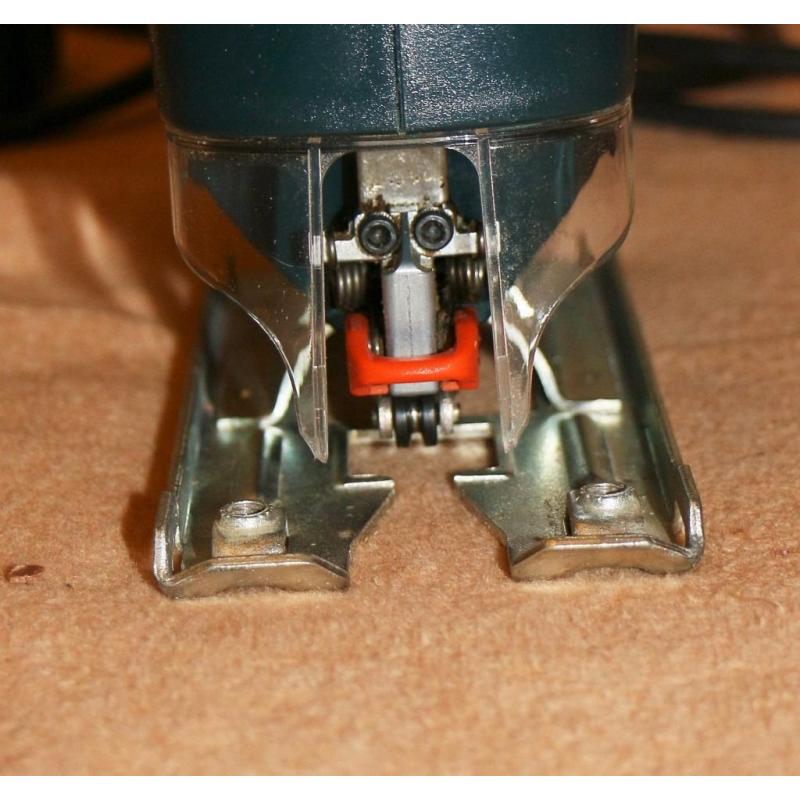 Black and Decker Mains Jig Saw.