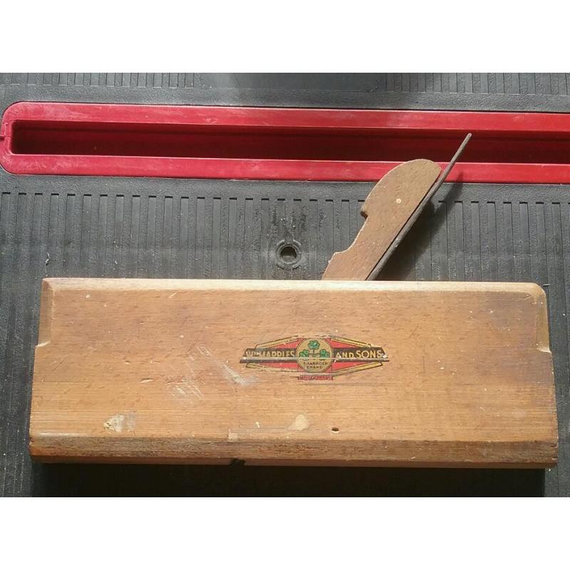 Old marbles moulding plain