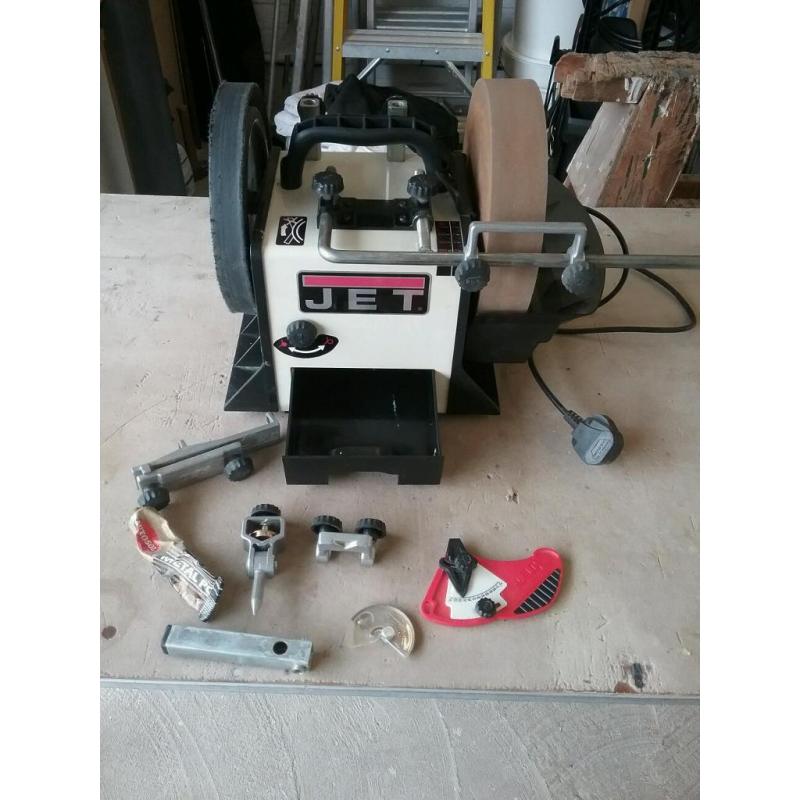 Jet wet stone grinder