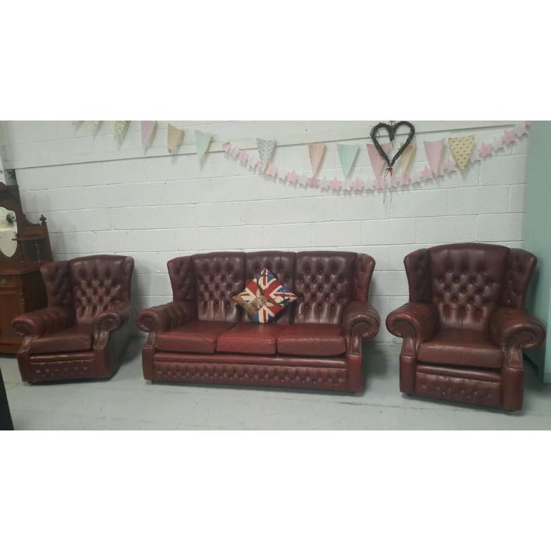 Vintage Chesterfield 3 piece suite can deliver