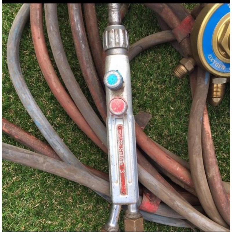 Gas welding gear