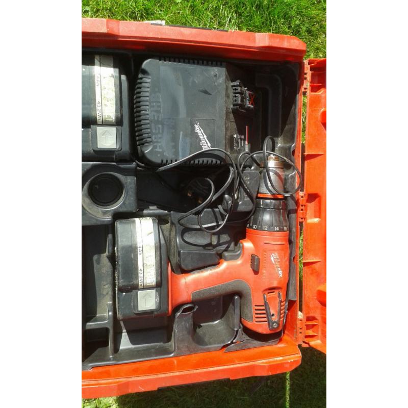 MILWAUKEE 18 volt cordless drill