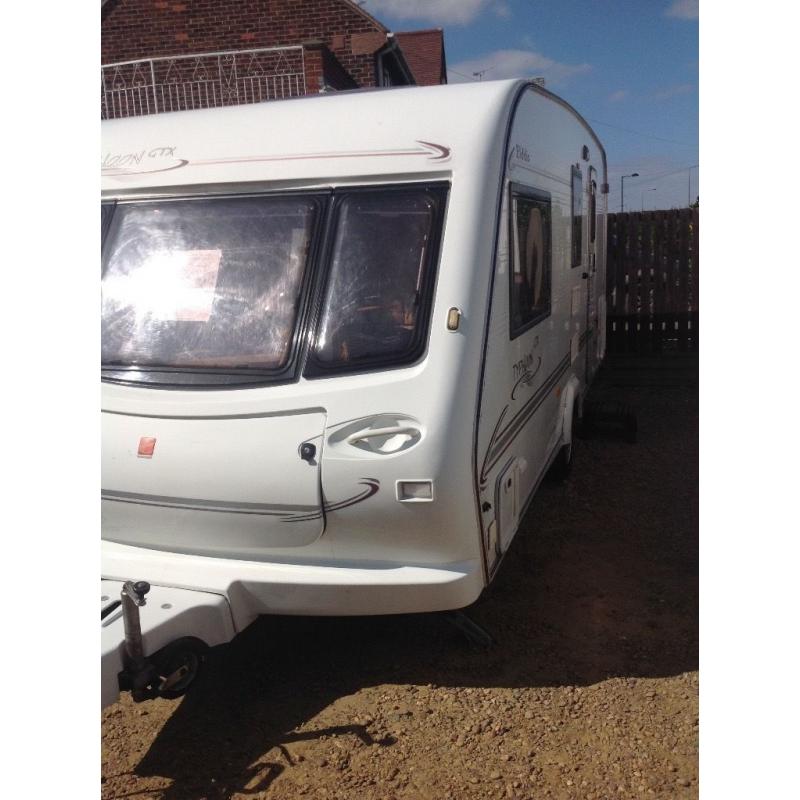 Elddis gtx typhoon 2001 3 berth